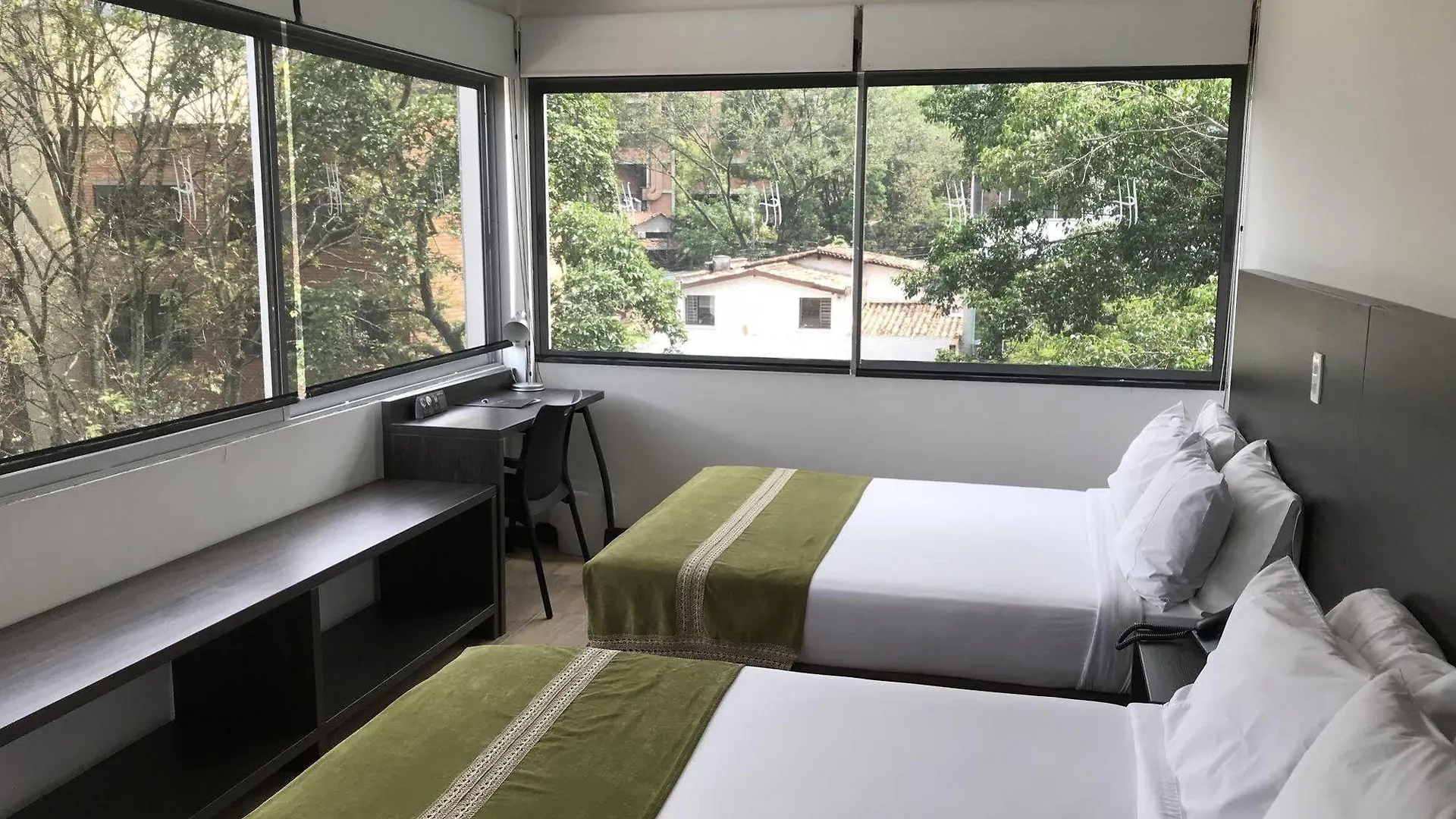 In House The Hotel Medellín 3*,  Colombia